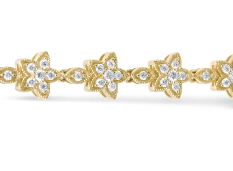 14K Gold 1 1/5 Cttw Round Diamond Floral Star-Shaped Link Bracelet -Size 7"
