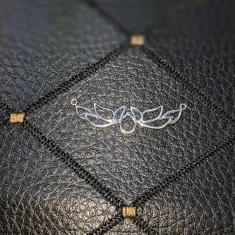 Blooming Lotus Flower Connector